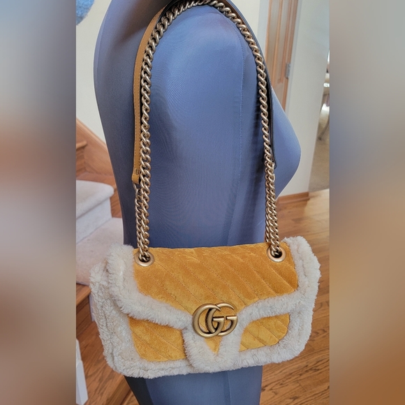 NWT $3600 GUCCI MARMONT TAN SUEDE SHEARLING LAMBSWOOL MEDIUM FLAP SHOULDER BAG - Picture 12 of 14
